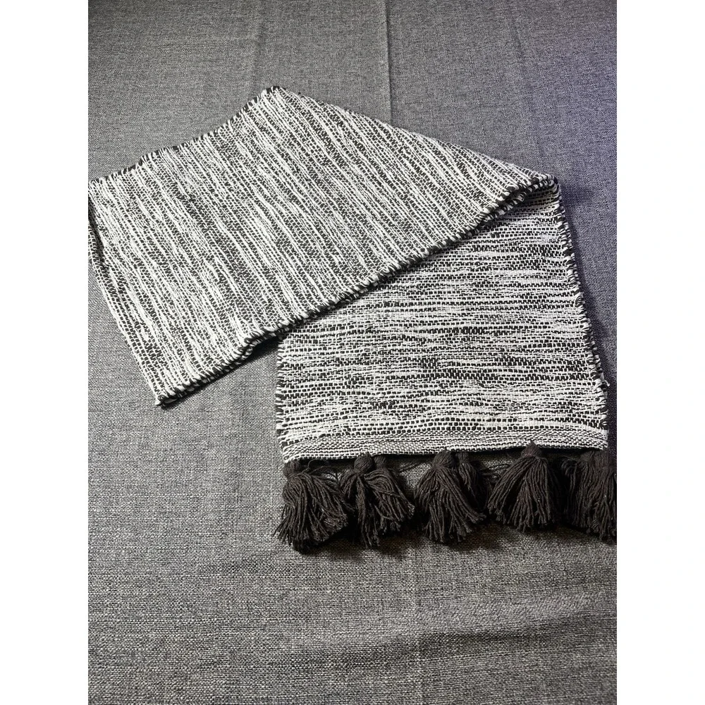 The HOME talk Designer Tablerunner‎  Brown/beige With Tassels 14